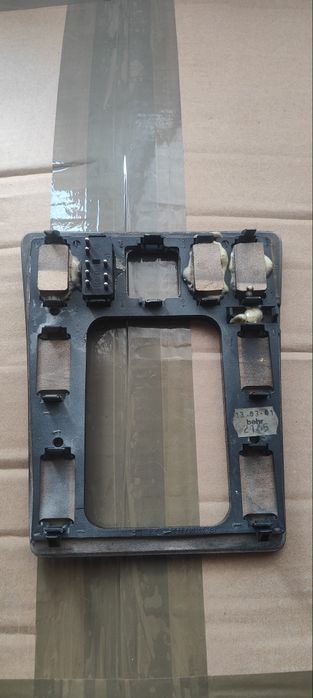 Consola madeira mercedes 190