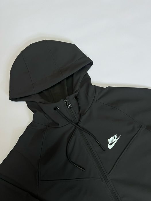 Чоловічий спортивний костюм Nike