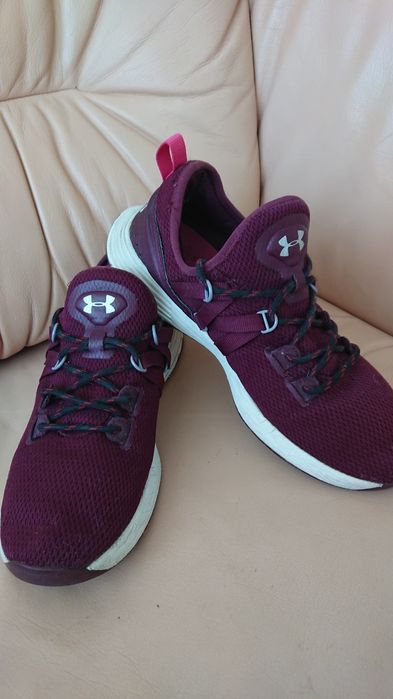 Buty sportowe do biegania rozmiar 39/25