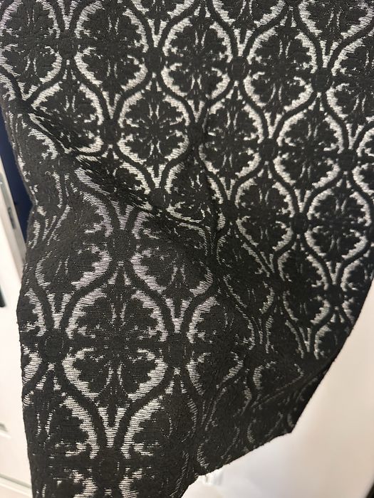 Elegancka spódnica midi r.36