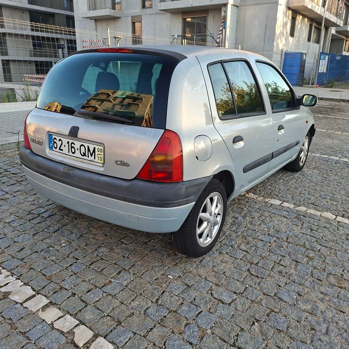 Renaul clio Rxe 1.2