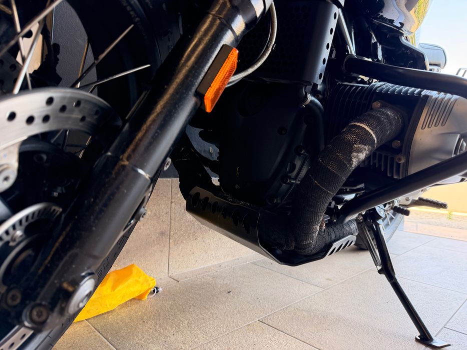 Bmw R Nine T (R9T) - Option 719