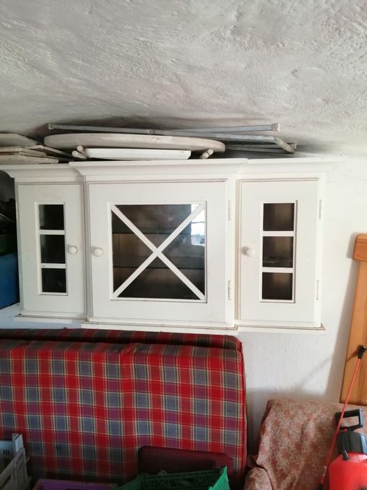 Szafka wisząca retro