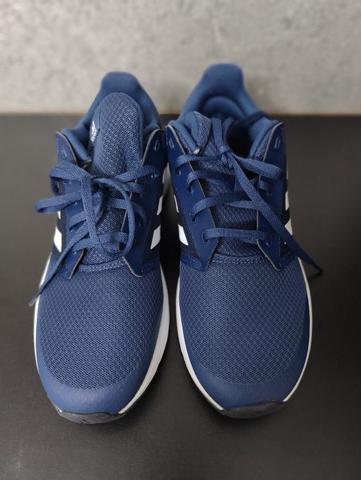 Кросівки Adidas  40 розмір