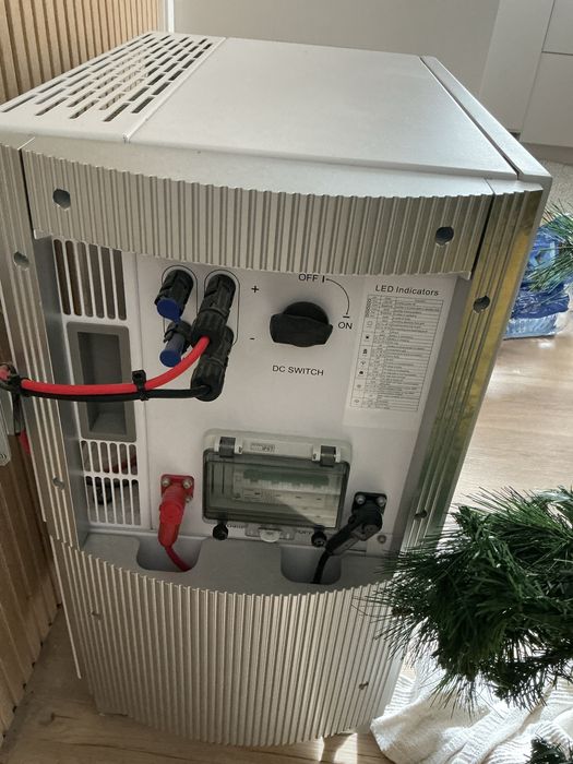 Sistema Solar Completo – SAJ All-in-One 10 kWh + 8 Painéis – 4.500 €