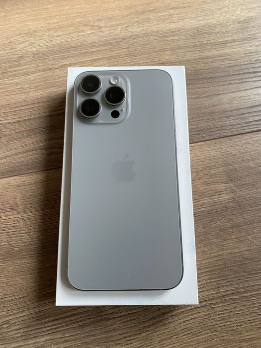Iphone 15 pro max 256gb 94% bateria!