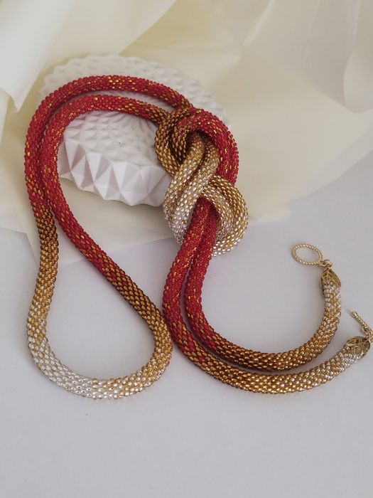 Лариат, жгут из бисера
