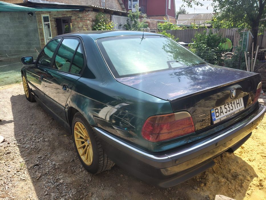 Продам BMW 725 TDS
