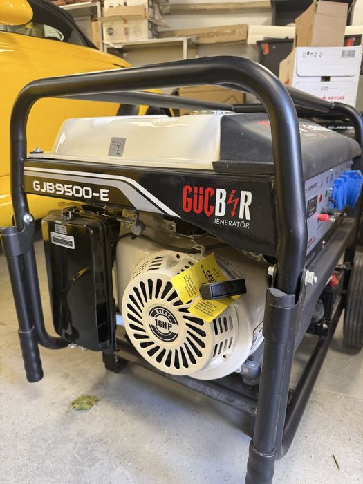Продам бензиновый генератор GUCBIR  GJB 9500 Е 220