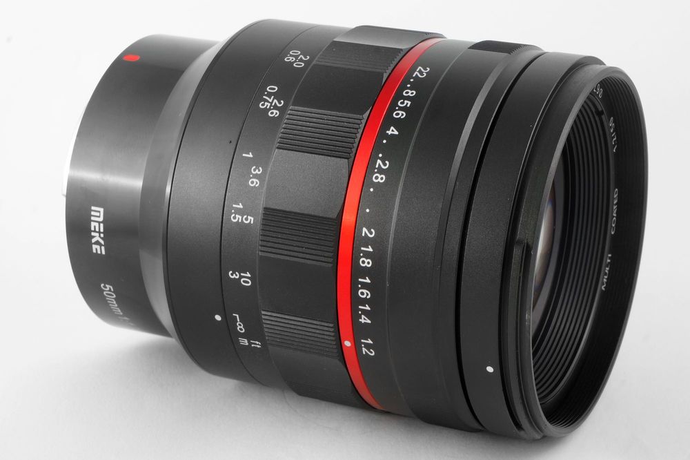 Об'єктив Meike MF 50mm f/1.2 байонет Sony FE