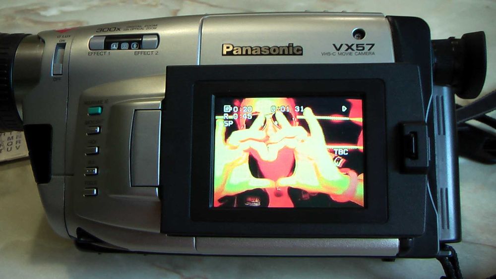 Відеокамера Panasonic NV-VX57EN