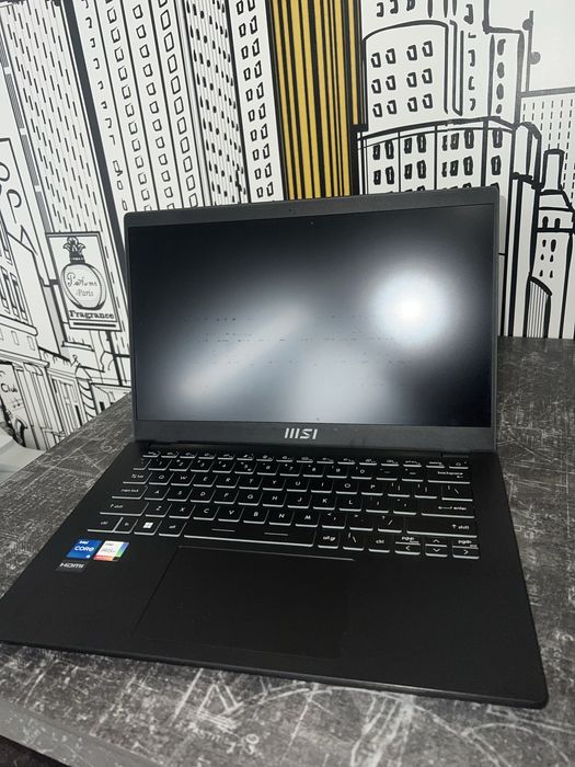 Laptop MSI Modern 14 512gb 16gb i5-1235u