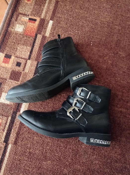 Botki czarne 40 DeeZee