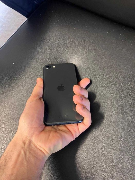 iPhone SE 2020 em excelente estado (128GB)
