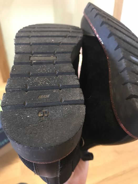 Krótkie skórzane botki Bartek 33