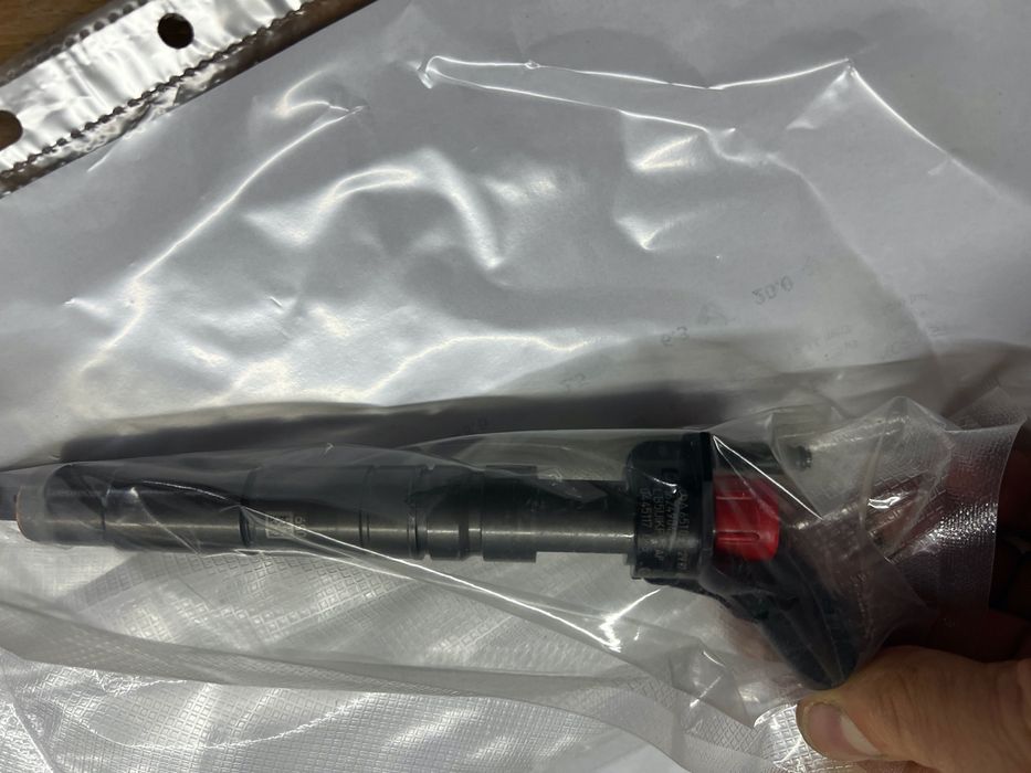 Форсунки   оригинал  Mercedes-Benz   A6510702987 - 3 шт