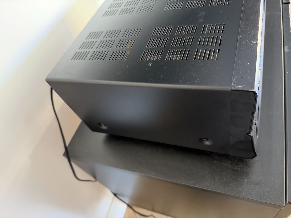 Amplituner Onkyo TX-SR607
