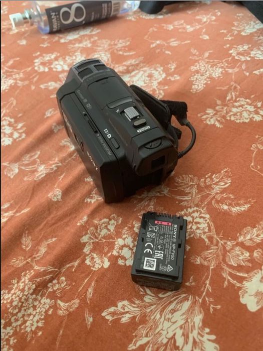 SONY HDR-PJ810 mała lekka kamera, wbudowany projektor, jak gimbal