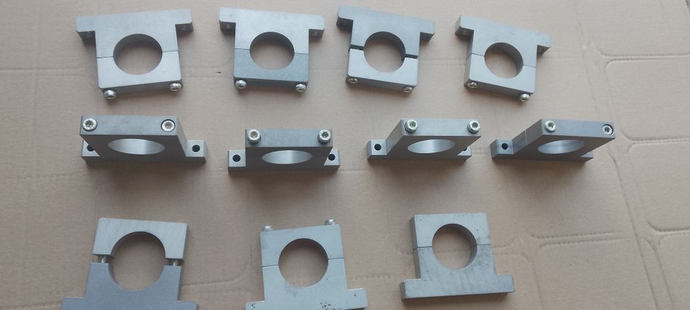 Wspornik aluminium do mocowania