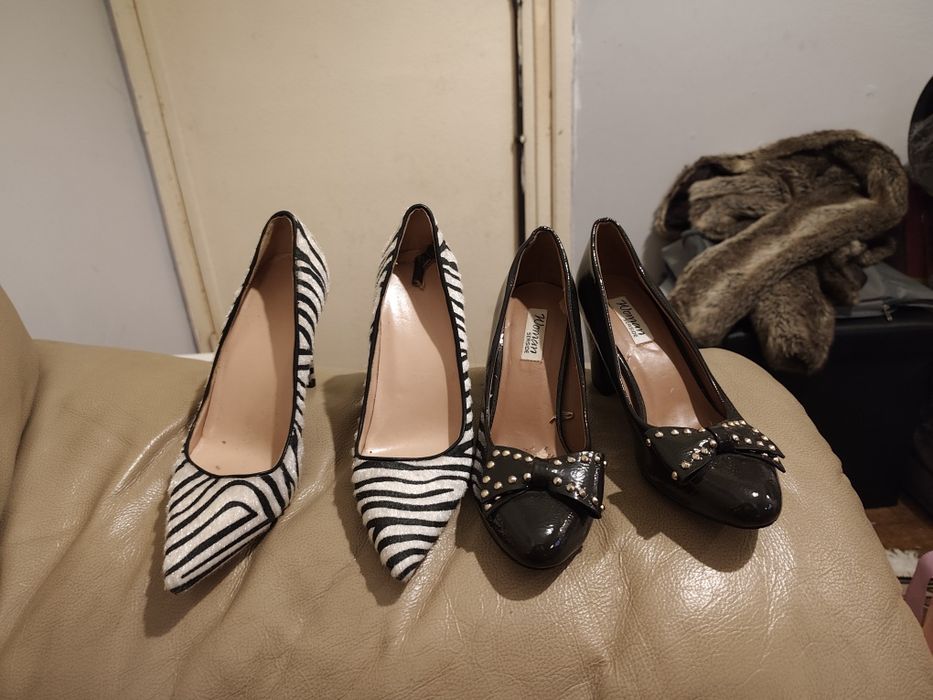 Sapatos e botas novos senhora