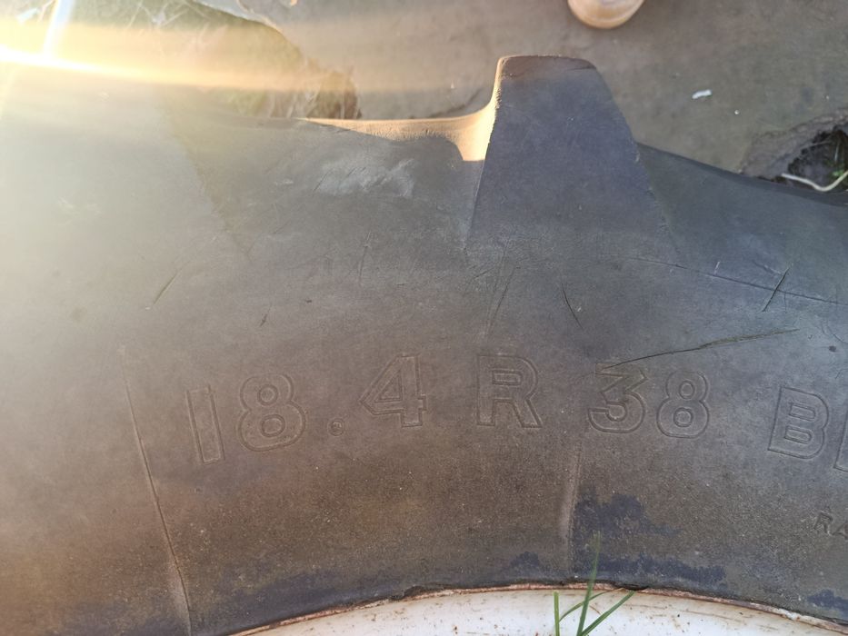 Opony koła z felgami koła bliźniacze rozmiar 13.6/12/ 36. 18.4 R 38