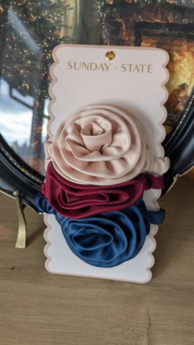 Gumki róże TK Maxx, nowe