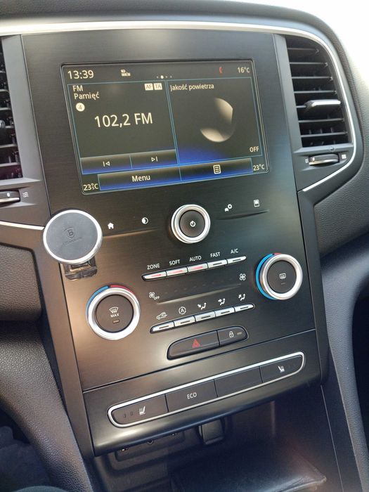 renault megane IV