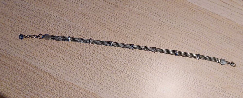Colar gargantilha / Choker
