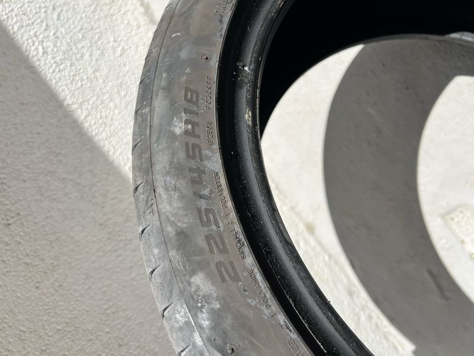 225/45/18 Falken 2 pneus
