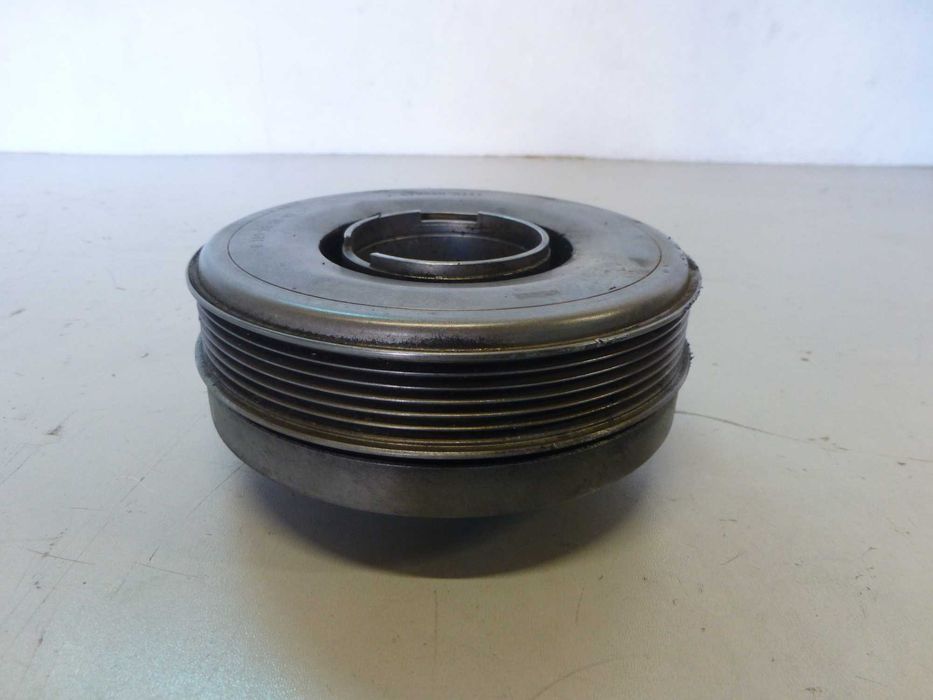 BMW 3 F30 F31 F34 F10 F25 2,0D B47 koło pasowe wału tłumik drgań 7619245