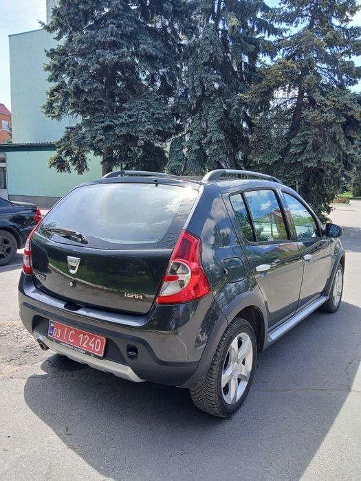 Дачія сандеро степвей