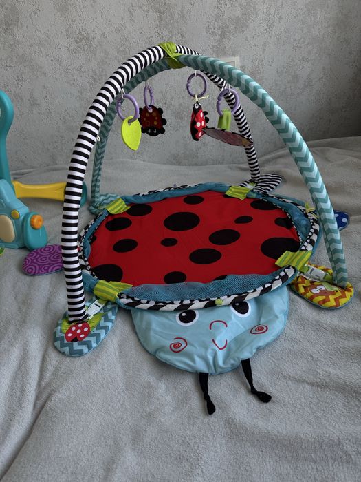 Навчальний килимок манеж з м'ячами 3 в 1. 0+