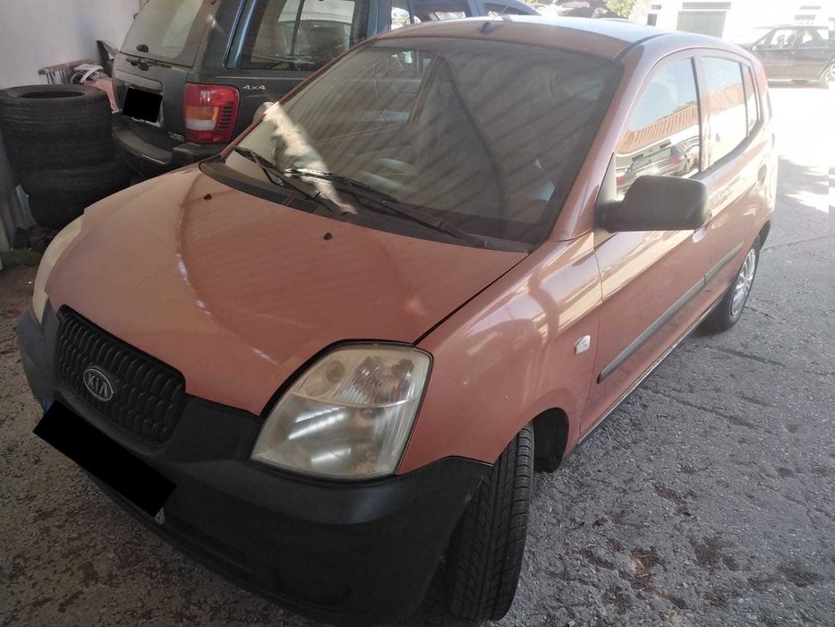Para Peças Kia Picanto 1.0 de 2004 e boa mecânica