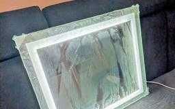 Meble łazienkowe z lustrem LED