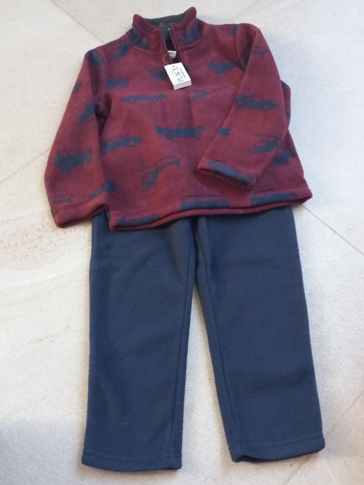 Новий флісовий дитячий костюм carters 89см 3 роки теплий