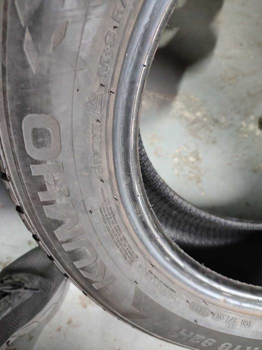 205/60 R16 Kumho Winter Craft WP 52 шини зима