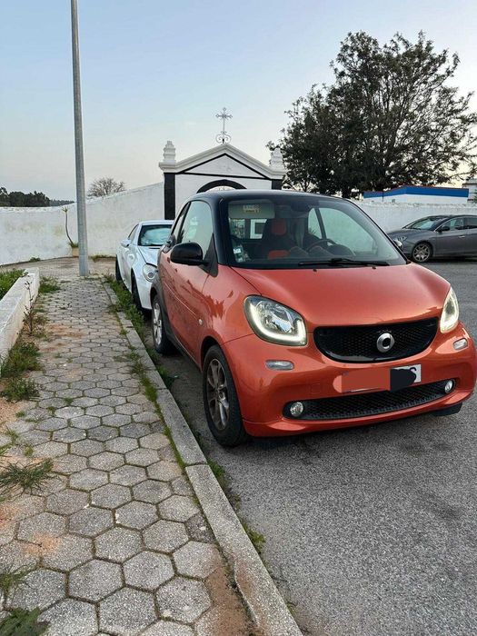 Smart de 2014 com apenas 58.000 km