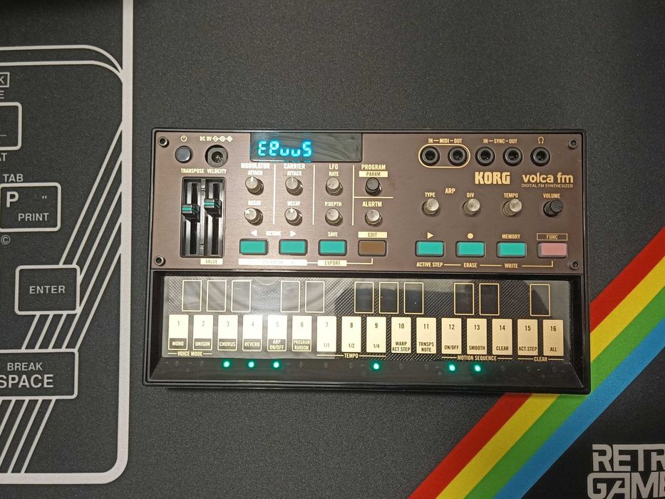 Korg Volca FM2 ,com Garantia