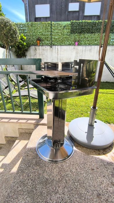 Churrasqueira grelhador inox carvão 60x38x87 cm