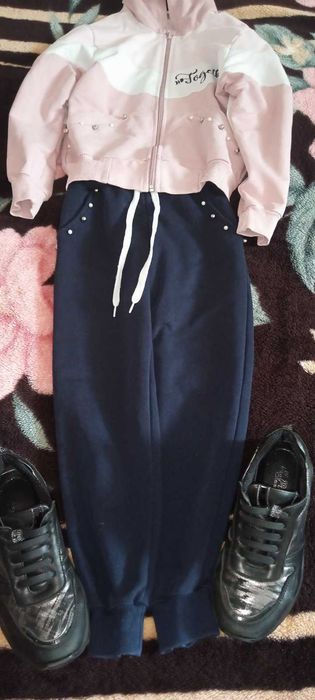 ПРОДАМ кроссовки кожаные