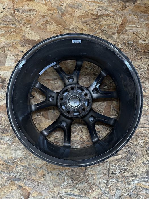 Диски5/127 R19 ET40  цо(діа)71.6 титани диски