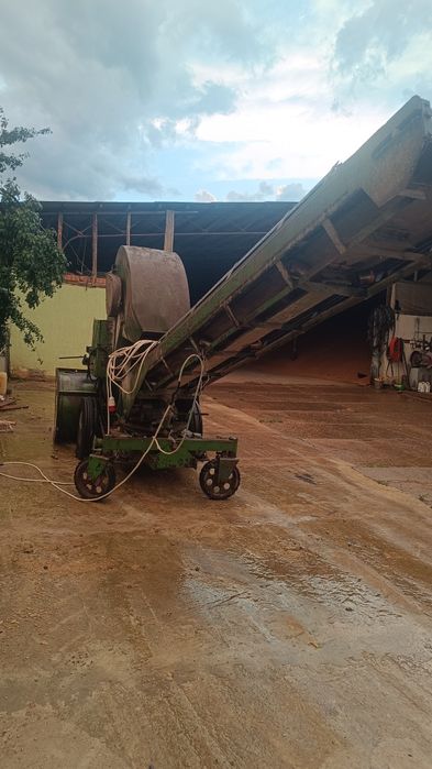 Погрущик зерновий КШП