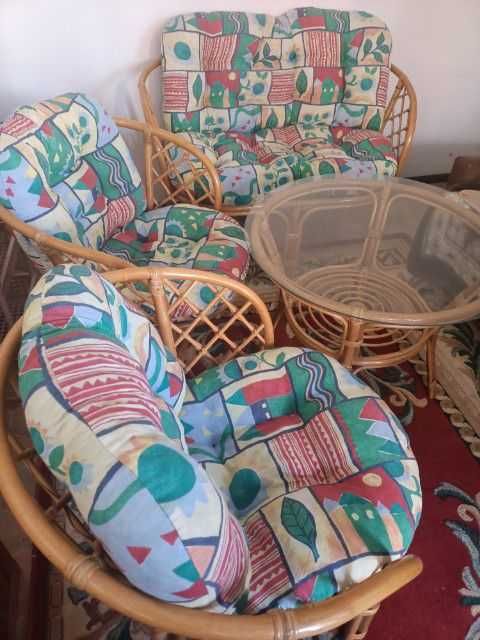 Stylowy Komplet Wypoczynkowy z Rattanu – Klimat Boho & Retro