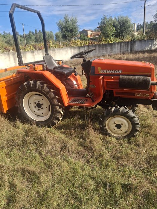 Trator Yanmar F15d