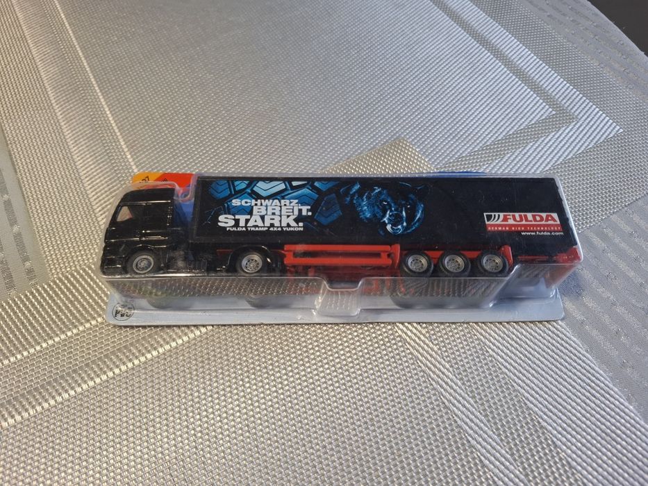 Siku model samochodu skala 1:87