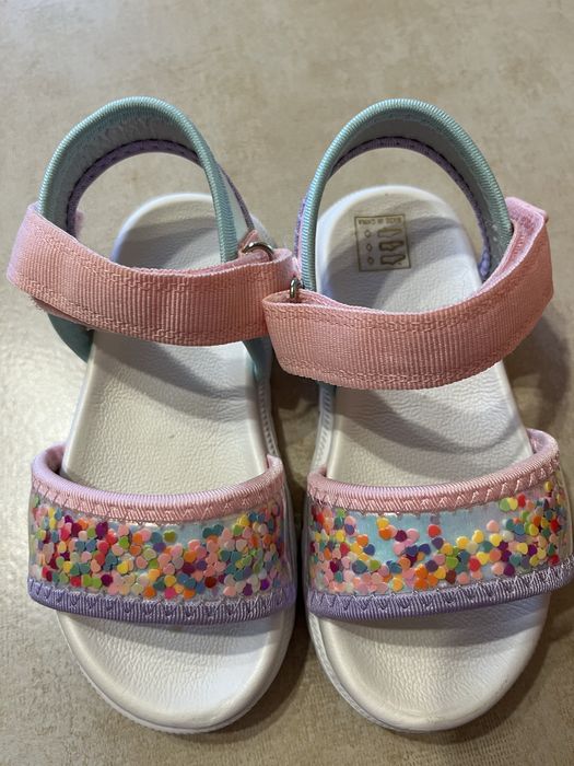 Продам  босаніжки 25-26 розмір