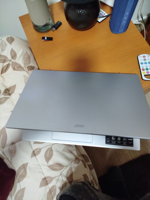 Acer aspire go 15 rzyen 5625u/16 gb ram/512 gb disco