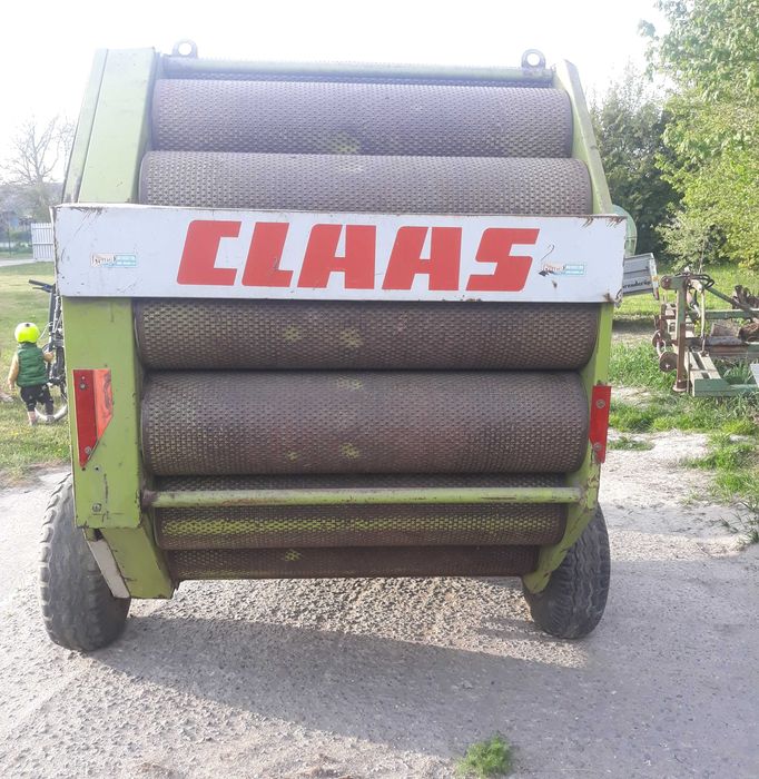 Prasa rolująca Claas Rollant 44