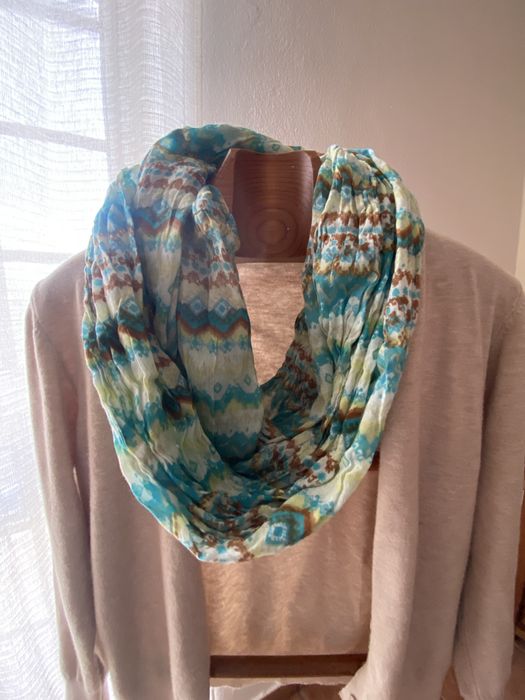 Lenços senhora como novos