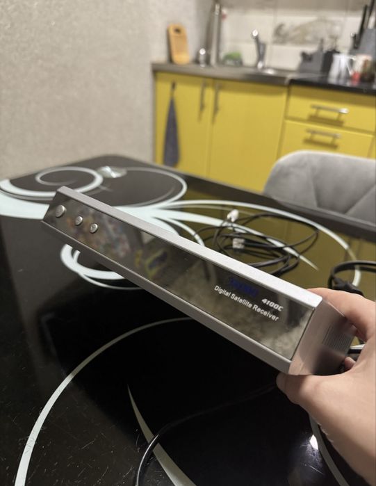 Тюнер globo 4100c